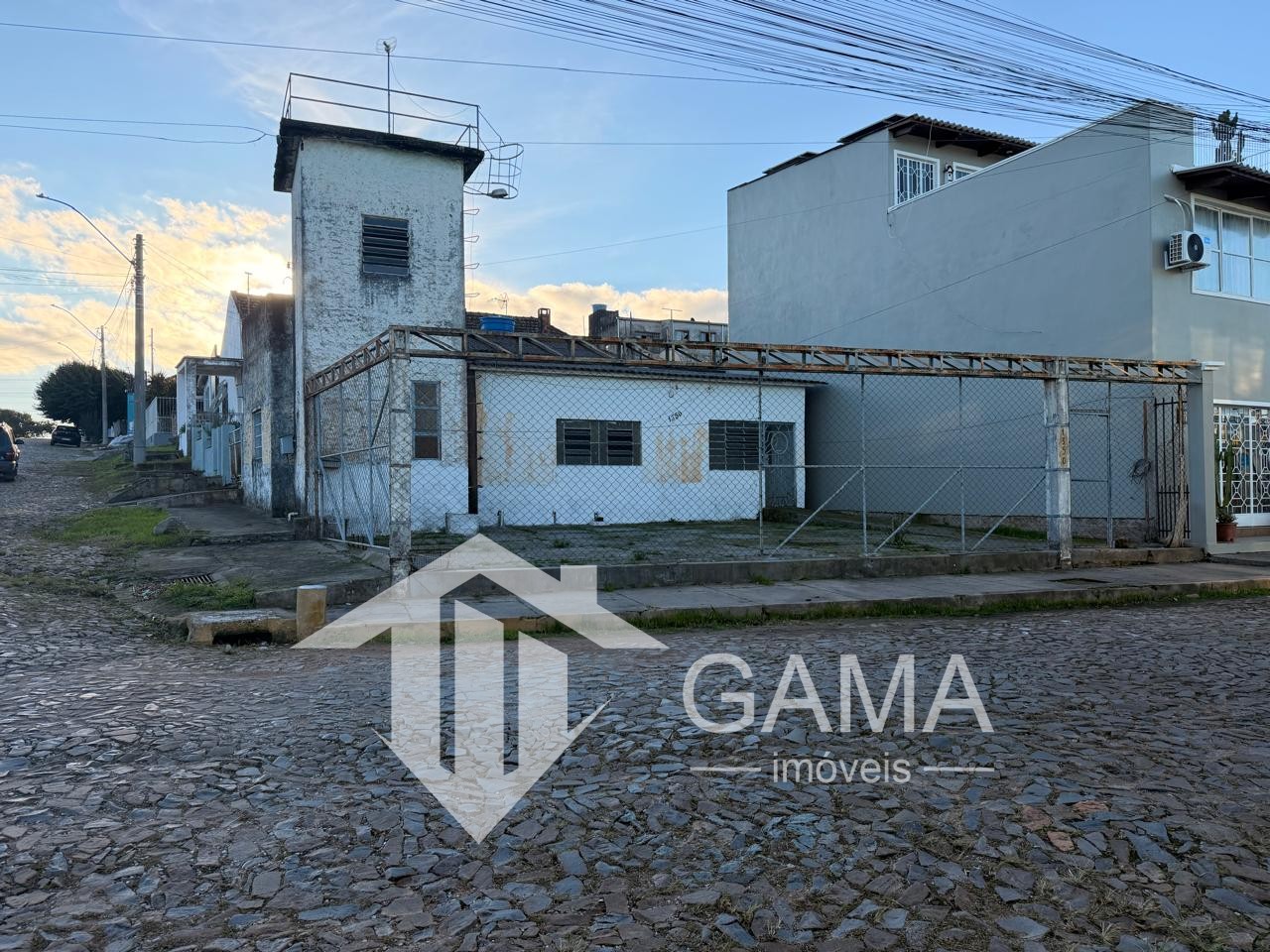 Casa próximo ao 9° RCB